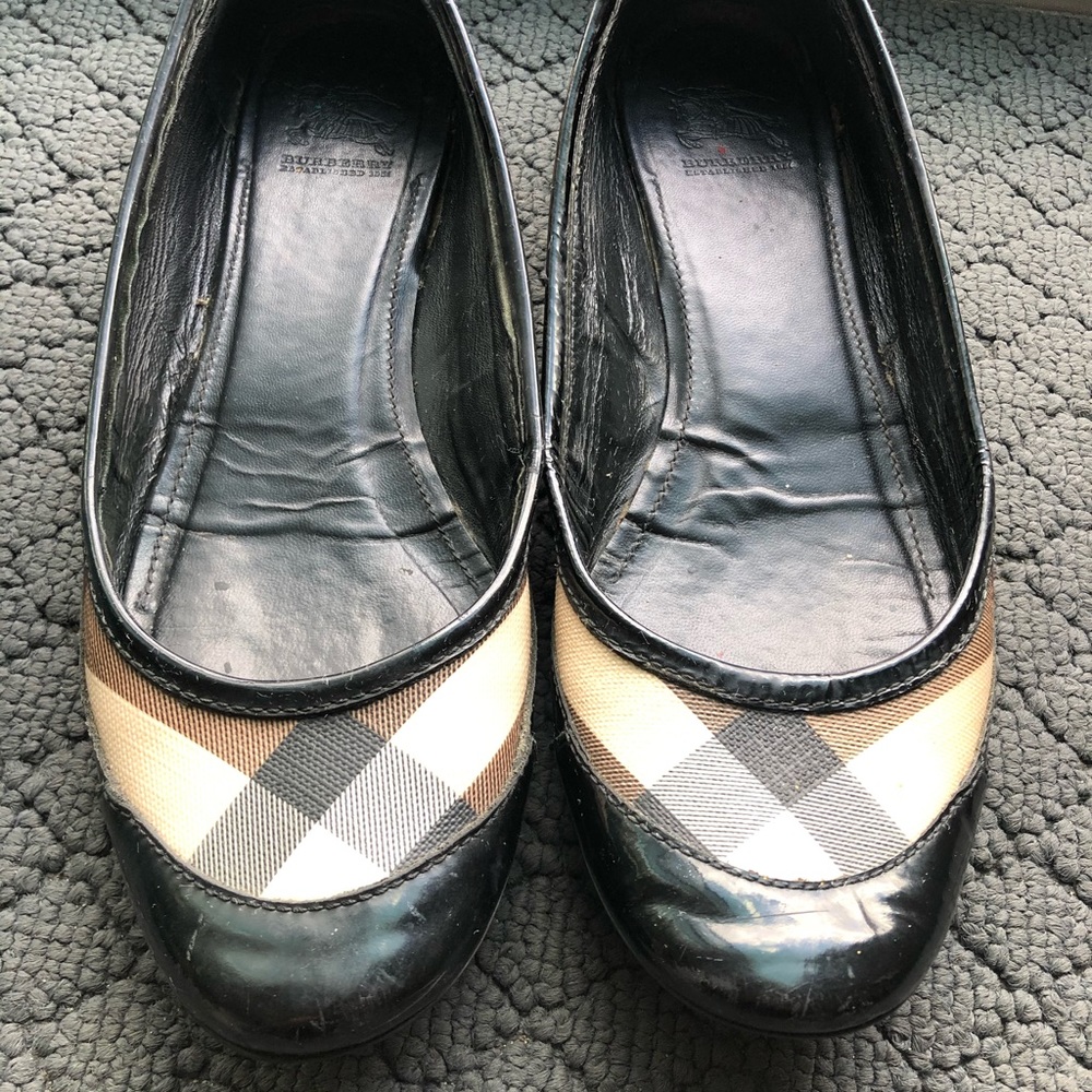 Burberry Flats